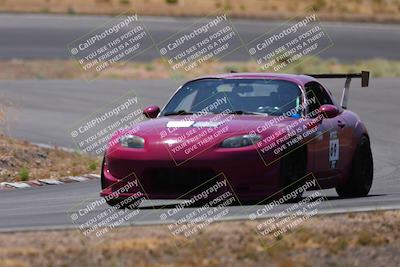 media/May-31-2025-CalClub SCCA (Sat) [[2c1a04e1ee]]/Qualifying/Group 2/Turn 4/